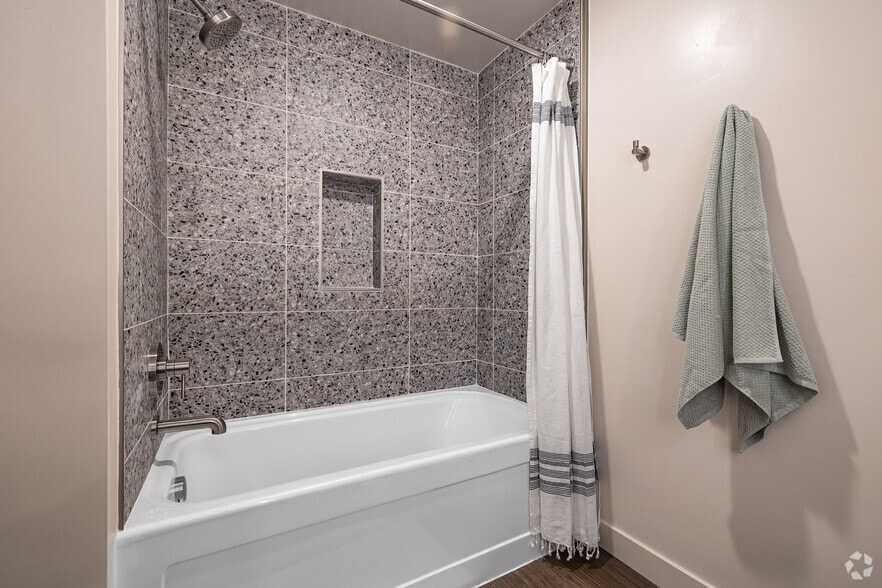 More Photos Of 360 W 200 S, Salt Lake City Apartments For Lease