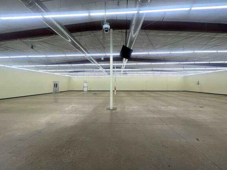 More Photos Of 6731 Highway 7 S, Topmost Freestanding For Sale