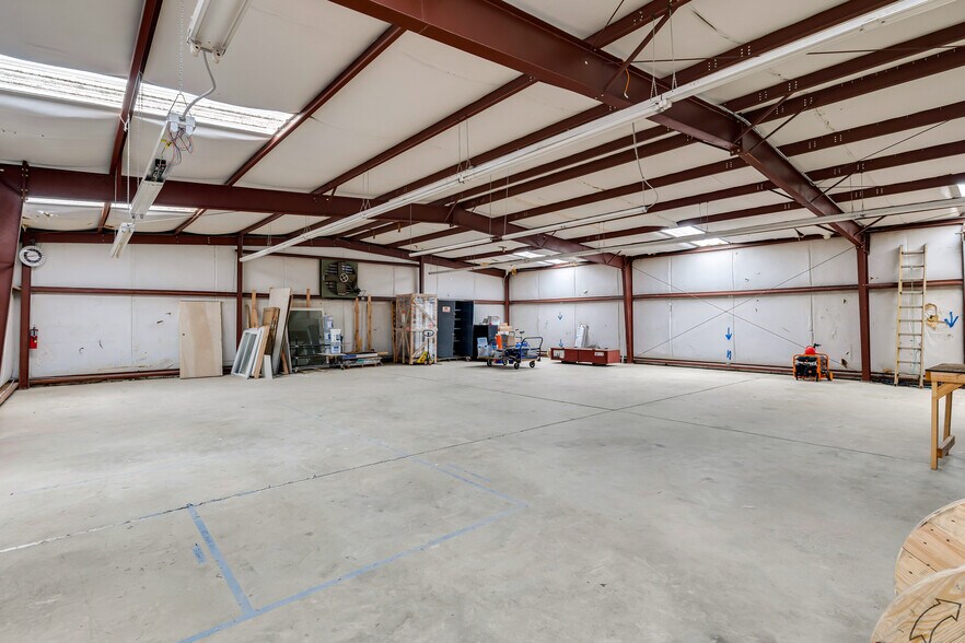More Photos Of 1000 Winterville Rd, Athens Industrial For Sale