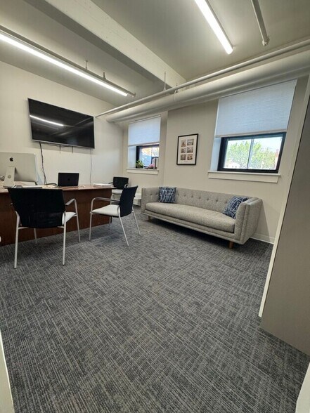 More Photos Of 701 River St, Troy Apartments For Lease