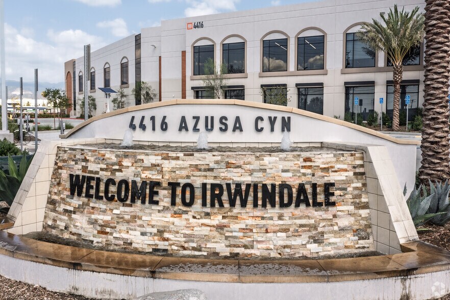 More Photos Of 4416 Azusa Canyon Rd, Irwindale Distribution For Sale