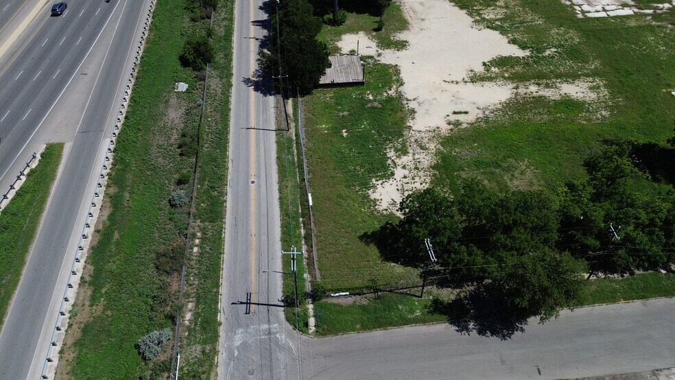 More Photos Of 1010 Hoefgen Avenue, San Antonio Land For Sale
