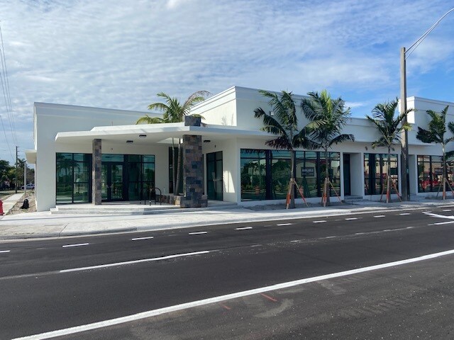 More Photos Of 101 SW 27th Ave, Fort Lauderdale General Retail For Lease
