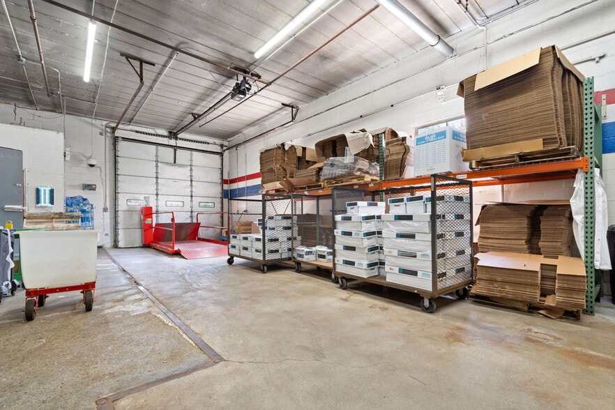 More Photos Of 16 Conn St, Woburn Food Processing For Sale