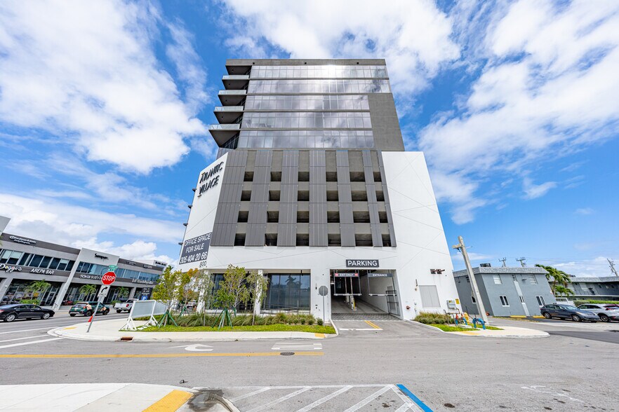 More Photos Of 800 N Federal Hwy, Hallandale Beach Office For Sale