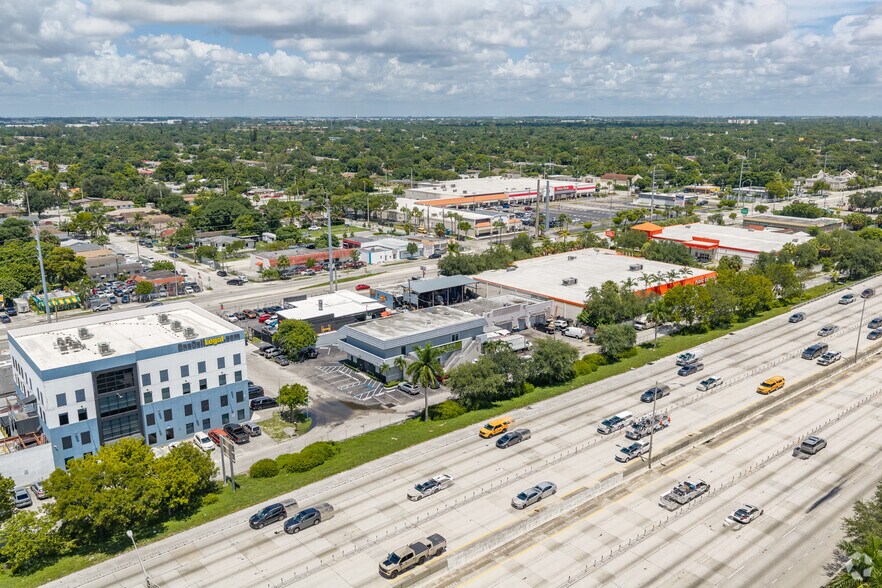 More Photos Of 681 NW 108th St, Miami General Retail For Sale
