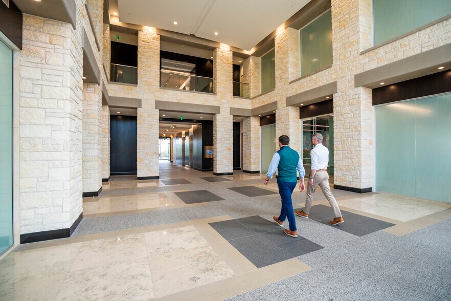 More Photos Of 2600 Via Fortuna, Austin Unknown For Lease