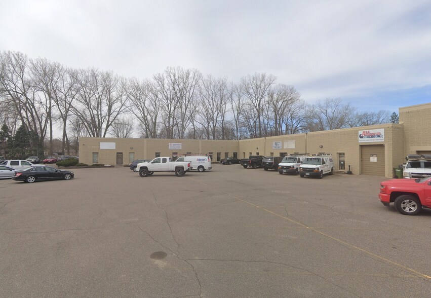More Photos Of 1628 County Highway 10, Spring Lake Park Office For Lease
