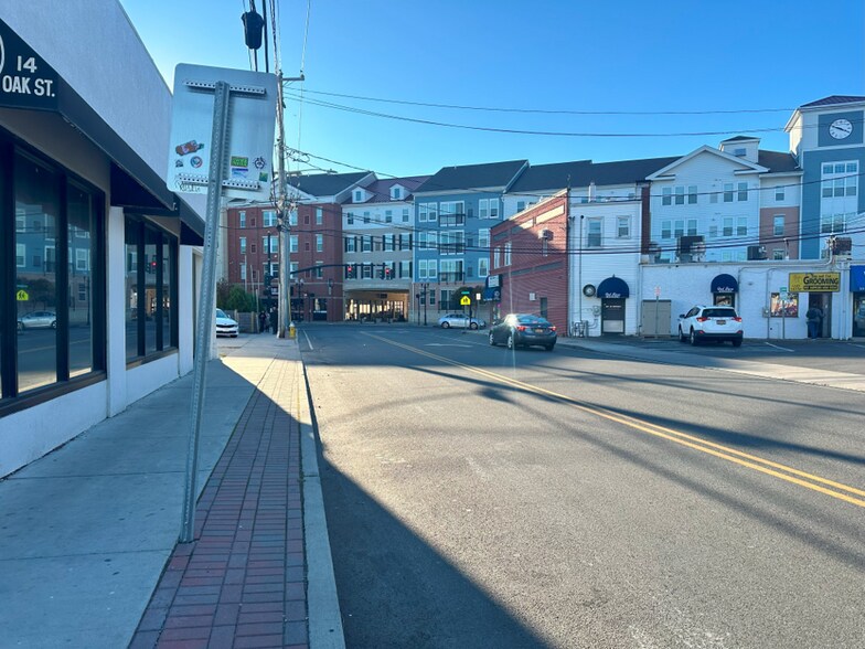More Photos Of 15-17 Oak St, Patchogue Office Residential For Sale