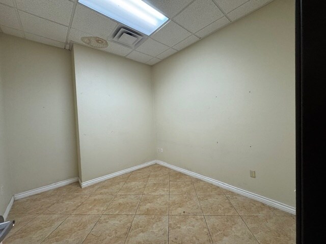 More Photos Of 5968 Edmond St, Las Vegas Warehouse For Lease