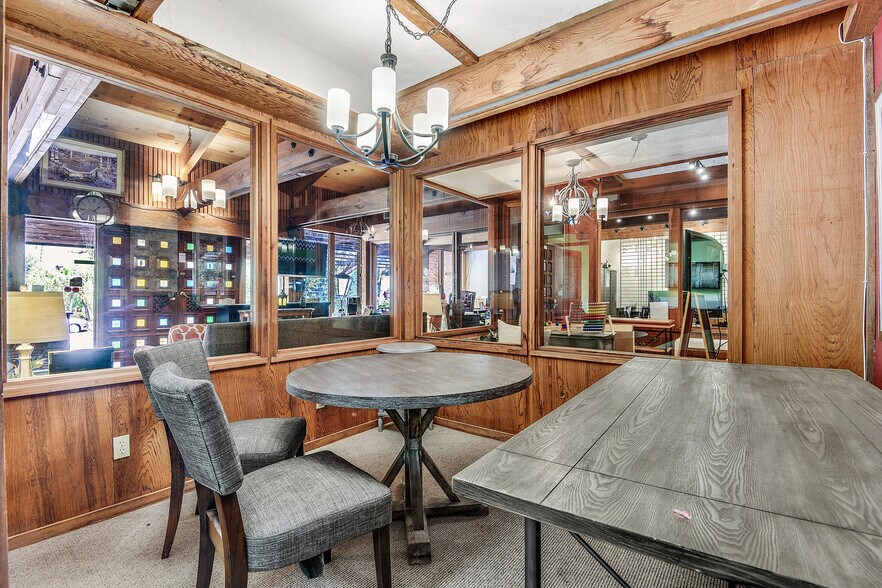 More Photos Of 43213 Mission Blvd, Fremont Office For Sale