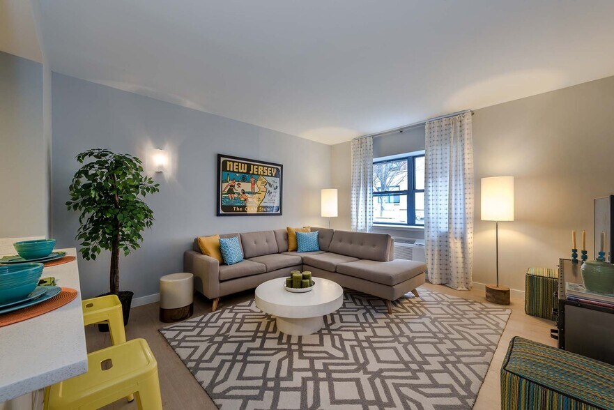 More Photos Of 30 Cattano Ave, Morristown Apartments For Lease