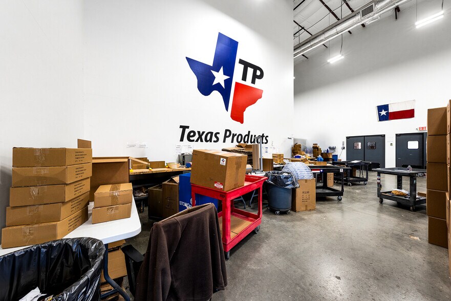 More Photos Of 3925 Ruger Dr, Royse City Distribution For Sale