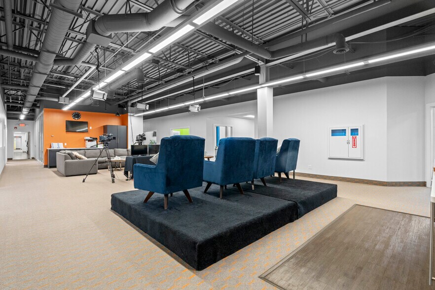 More Photos Of 1 Broadcast Way, Cadillac Medical For Sale