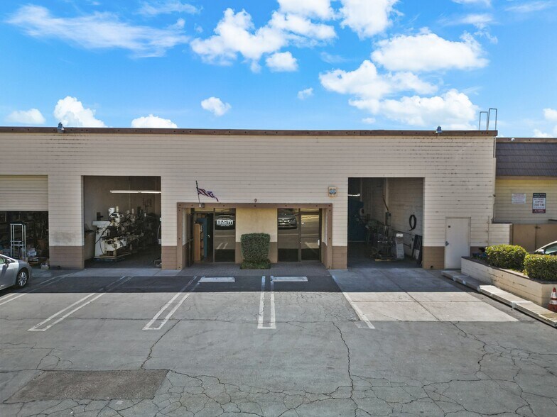 More Photos Of 12455 Branford St, Pacoima Warehouse For Sale