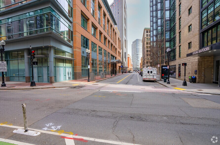 More Photos Of 2 Avenue de Lafayette, Boston Office For Lease