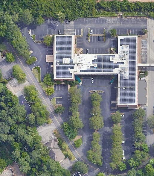 More Photos Of 400 Office Park Dr, Birmingham Office For Sale