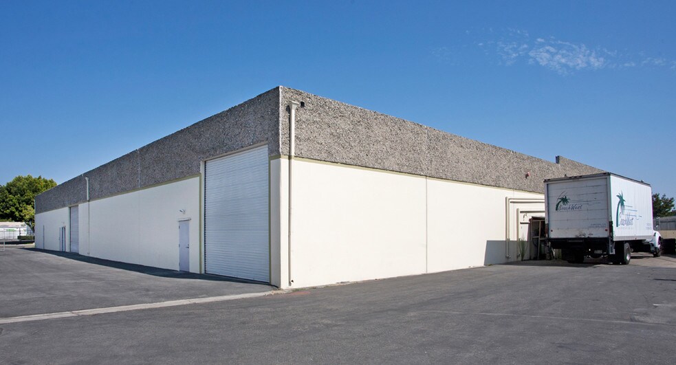 More Photos Of 20807 Belshaw Ave, Carson Warehouse For Sale