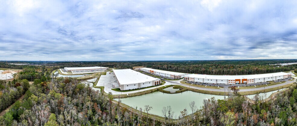 More Photos Of 1 Prosperity Dr, Garden City Unknown For Lease