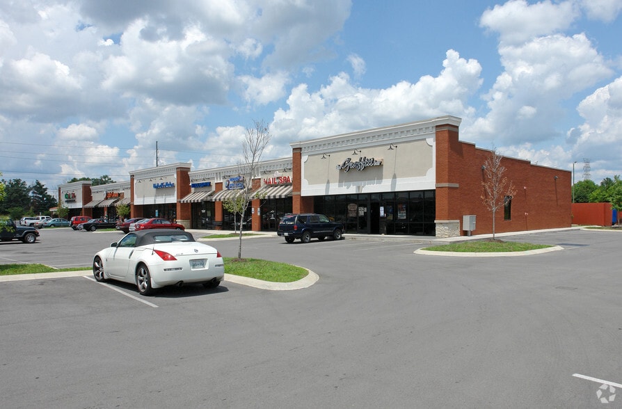 More Photos Of 2962 S Rutherford Blvd, Murfreesboro General Retail For Lease