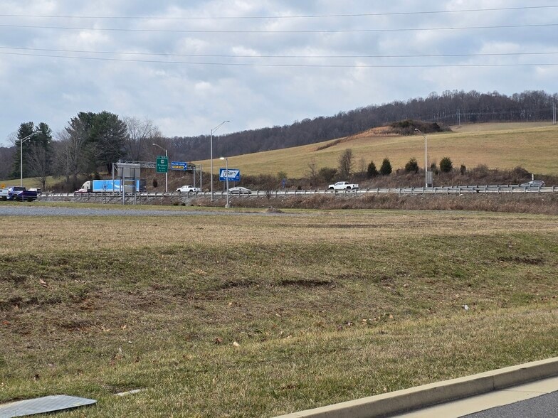 More Photos Of 56 Center Pointe Dr, Bristol Land For Sale