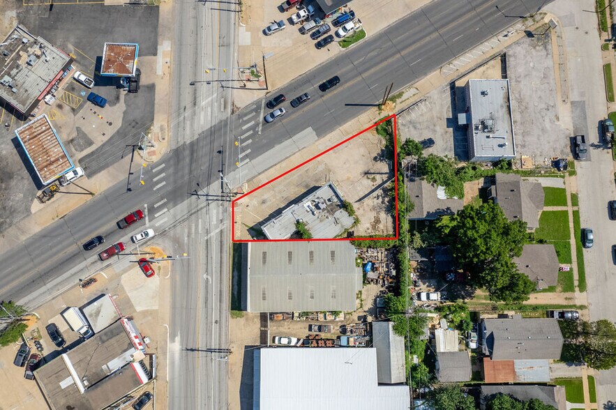 More Photos Of 2600 E Belknap St, Fort Worth Restaurant For Sale