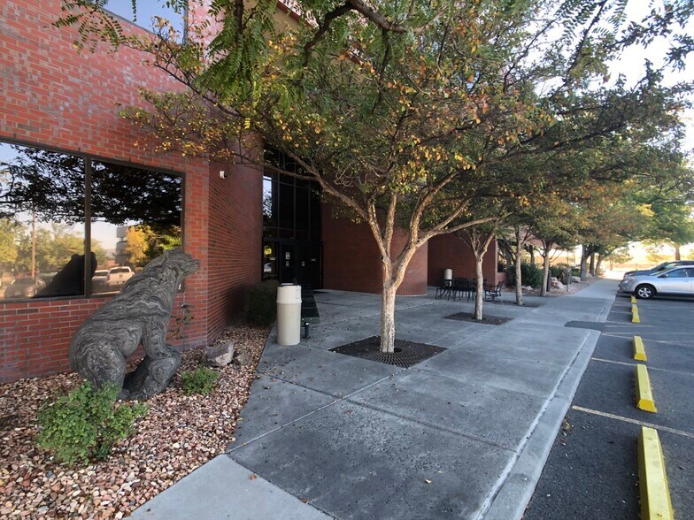 More Photos Of 744 Horizon Ct, Grand Junction Medical For Lease
