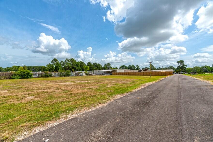 More Photos Of 20519 Rhodes Rd, Spring Lodge Meeting Hall For Sale