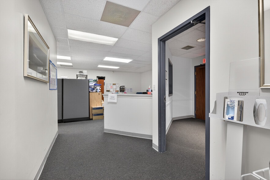 More Photos Of 330 Borthwick Ave, Portsmouth Medical For Sale
