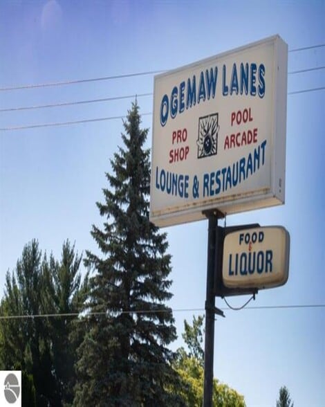 More Photos Of 2357 S M 76, West Branch General Retail For Sale