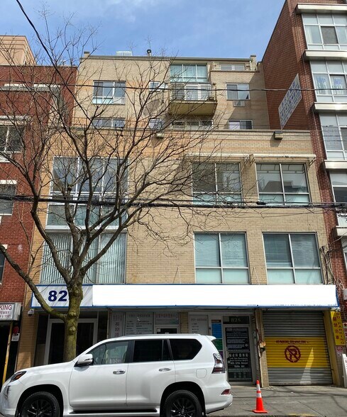 More Photos Of 825 57th St, Brooklyn Apartments For Sale