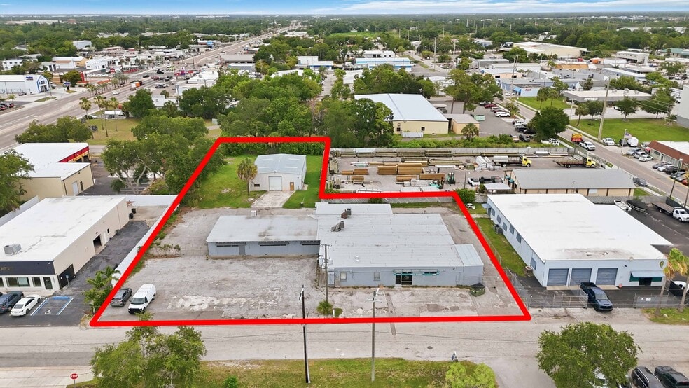 Primary Photo Of 2053 13th St, Sarasota Unknown For Lease