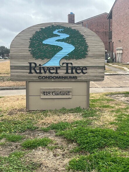 Primary Photo Of , Lake Jackson Multifamily For Sale