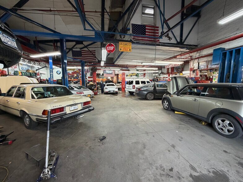 More Photos Of 732 65th St, Brooklyn Industrial For Lease