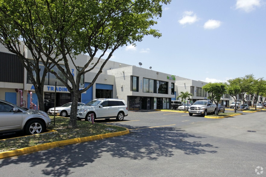 More Photos Of 7030-7038 NW 50th St, Miami Warehouse For Lease