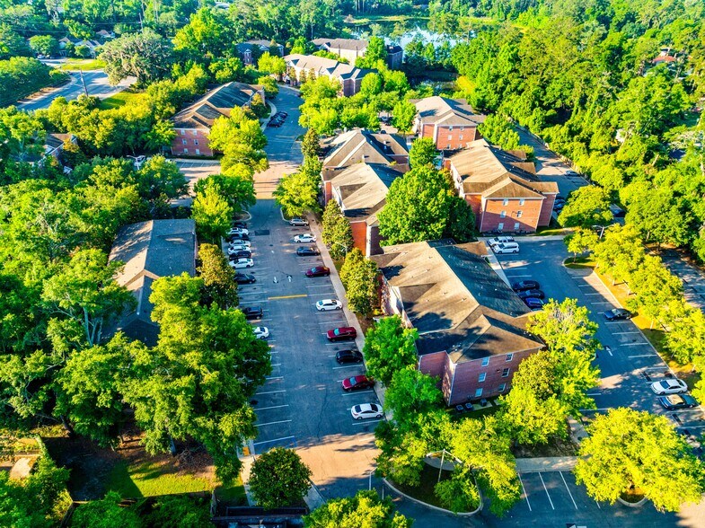 More Photos Of 3000 S Adams St, Tallahassee Apartments For Sale