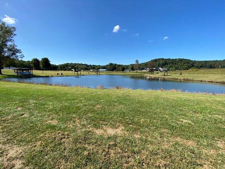 More Photos Of 8521 Liberty Rd, Campbellsville Land For Sale