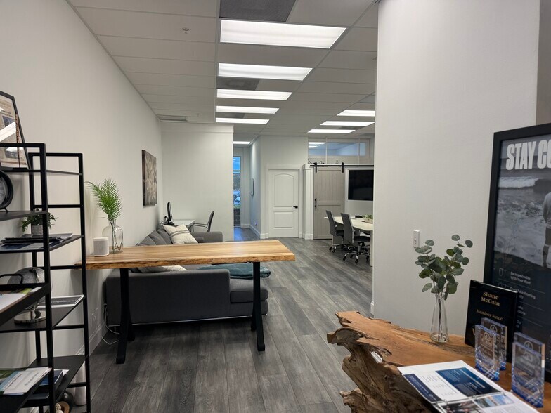 More Photos Of 3307 Northlake Blvd, Palm Beach Gardens Office For Sale