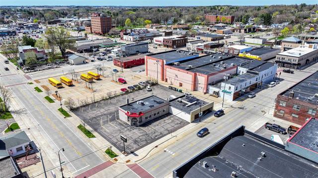 More Photos Of 401-405 S Central Ave, Marshfield Storefront For Sale