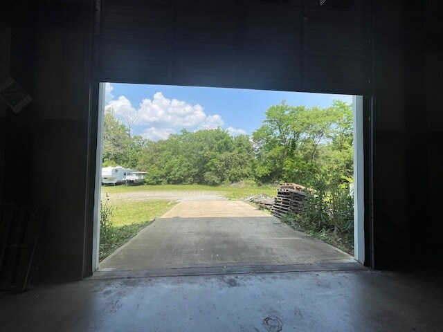 More Photos Of 1522 Manchester Rd, West Carrollton Warehouse For Sale