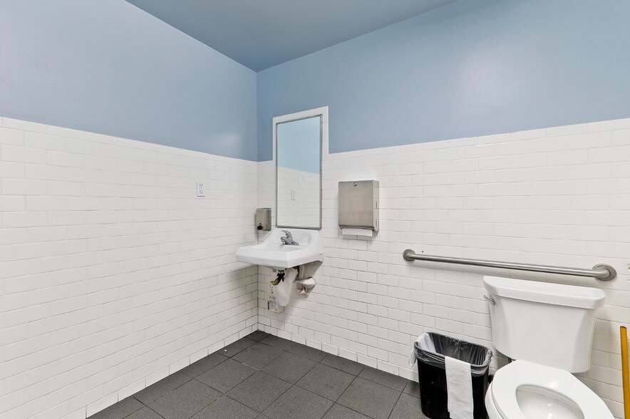 More Photos Of 20651-20671 Lake Forest Dr, Lake Forest Freestanding For Sale