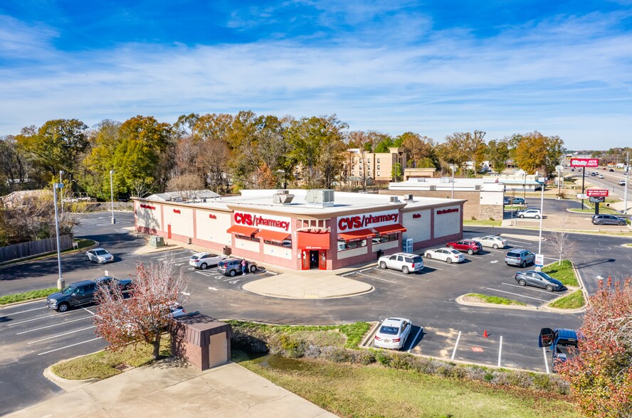 More Photos Of 915 Highway 49 S, Richland Drugstore For Sale