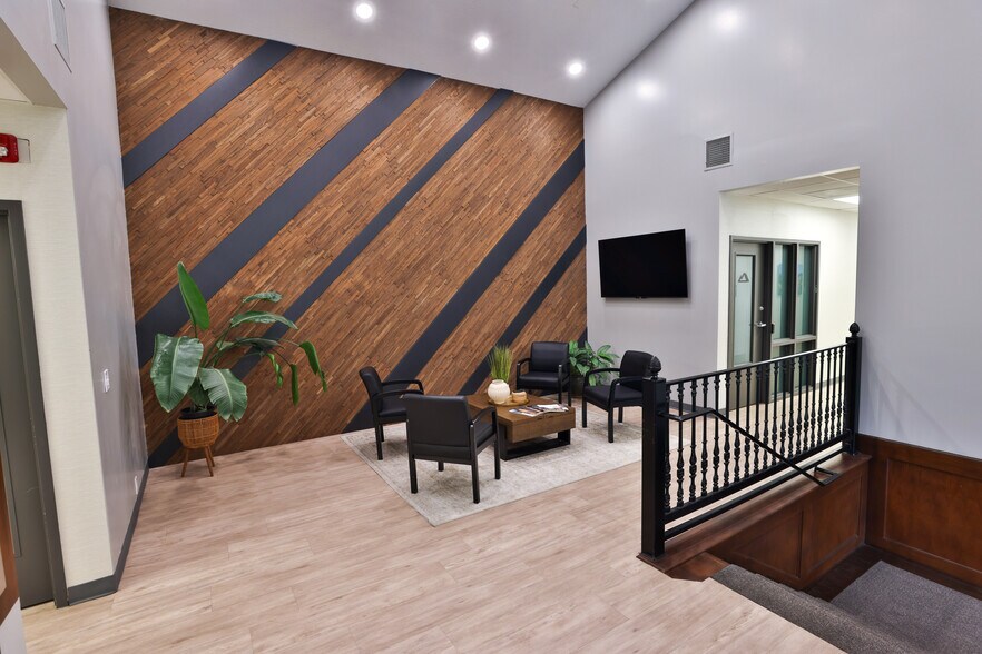 More Photos Of 795 E 340 S, American Fork Office For Lease