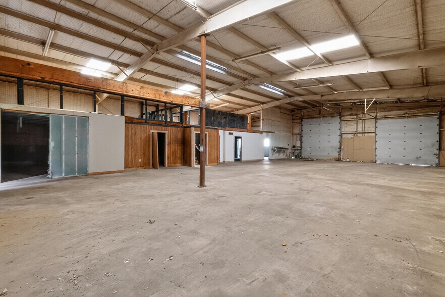 More Photos Of 150 Private Road 3367, Gladewater Industrial For Sale