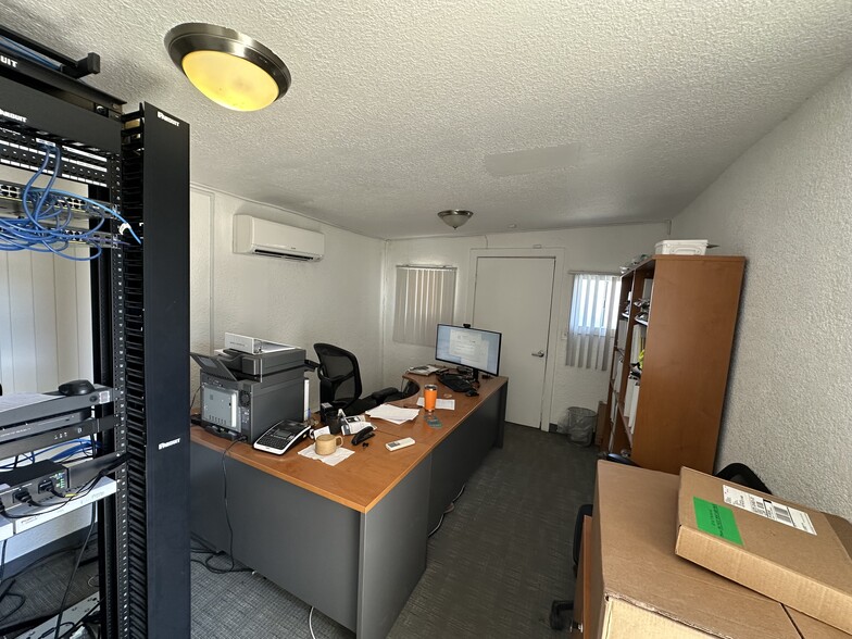 More Photos Of 1475 E Bayshore Rd, East Palo Alto Industrial For Lease