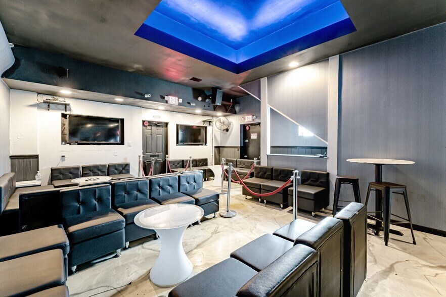 More Photos Of 936 E 8th Ave, Homestead Bar For Sale