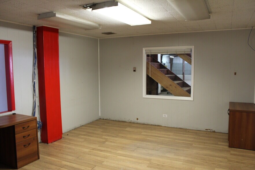 More Photos Of 8777 Brighton Rd, Henderson Industrial For Sale