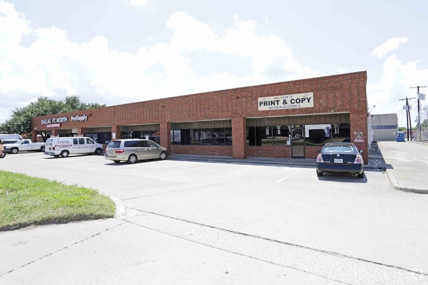 More Photos Of 10875 Plano Rd, Dallas Flex For Lease