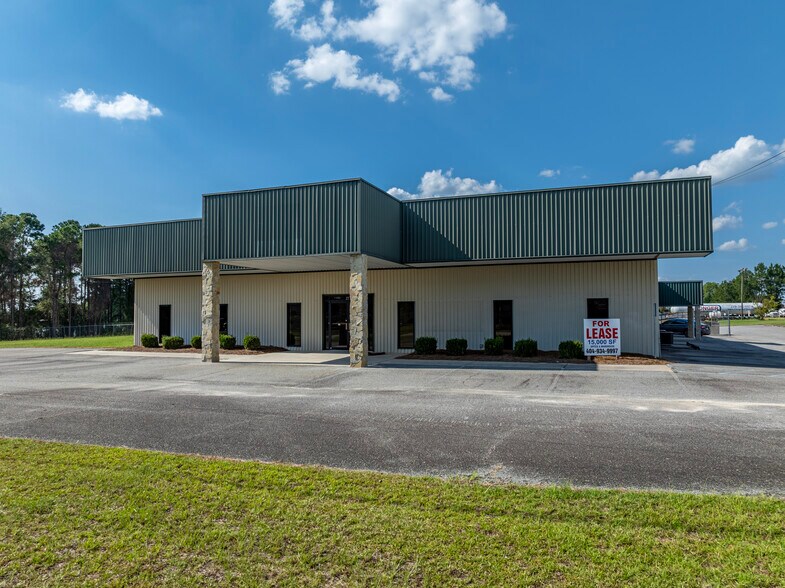 More Photos Of 2773 Marshall Dr, Tifton Warehouse For Sale