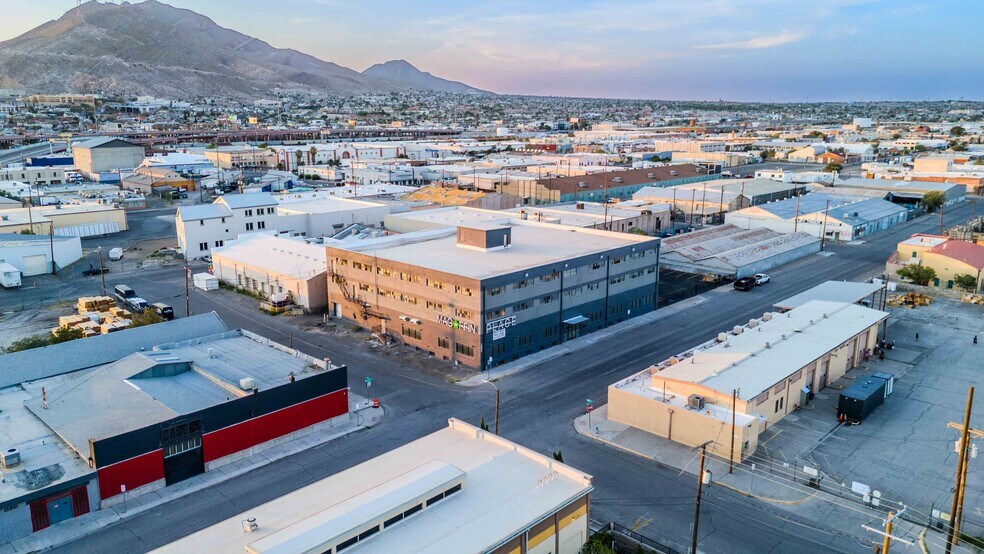 More Photos Of 1601 Magoffin Ave, El Paso Office Residential For Lease